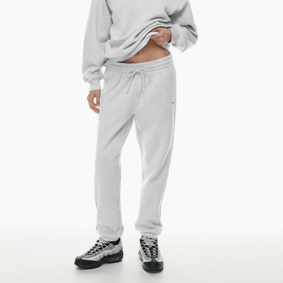 Aritzia Tna Cozy Fleece Boyfriend Sweatpant | Heather Chrome, XS - Picture 1 of 5